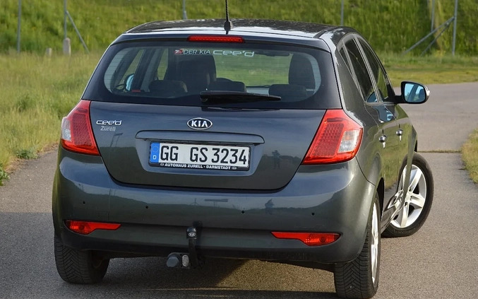 Kia Ceed cena 24900 przebieg: 88000, rok produkcji 2010 z Margonin małe 211